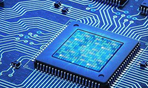 趨勢(shì)丨汽車(chē)芯片與操作系統(tǒng) 驅(qū)動(dòng)“汽車(chē)革命”下半場(chǎng)的雙核引擎